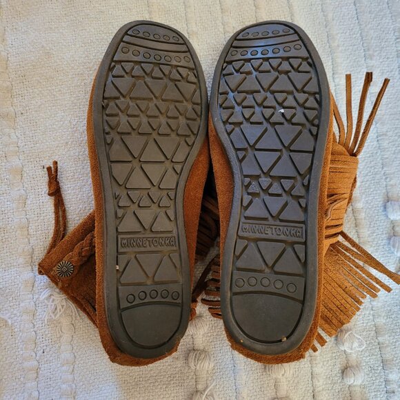 MINNETONKA Ankle Moccasin Boots - Size 8* - Picture 5 of 7